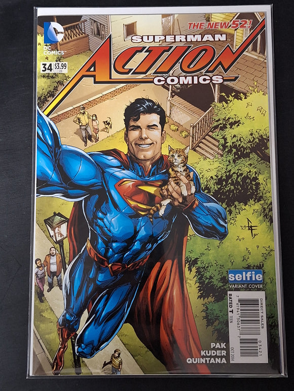 Action Comics 34 DC 2014 Selfie Variant